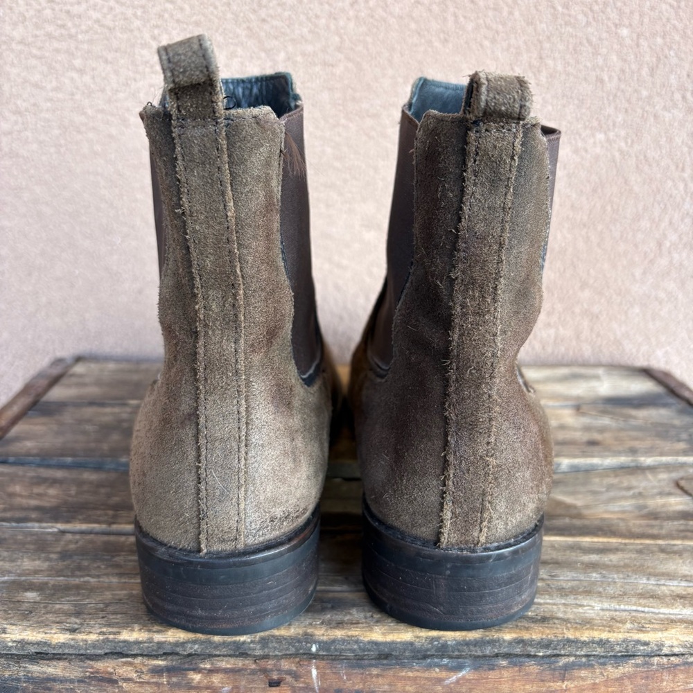 Thursday Boot Co. Duchess Chelsea Boot - Picture 8 of 14
